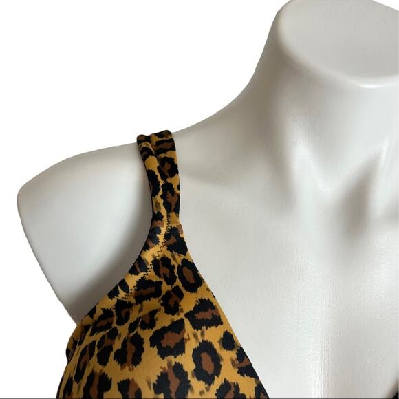 Leading Lady Bra The Brigitte Leopard Full Coverage Wirefree Molded Padded 42D - Picture 6 of 10